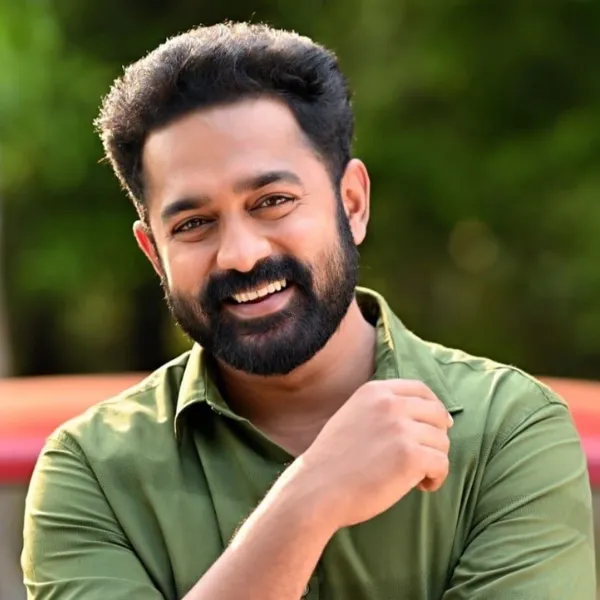 Asif Ali